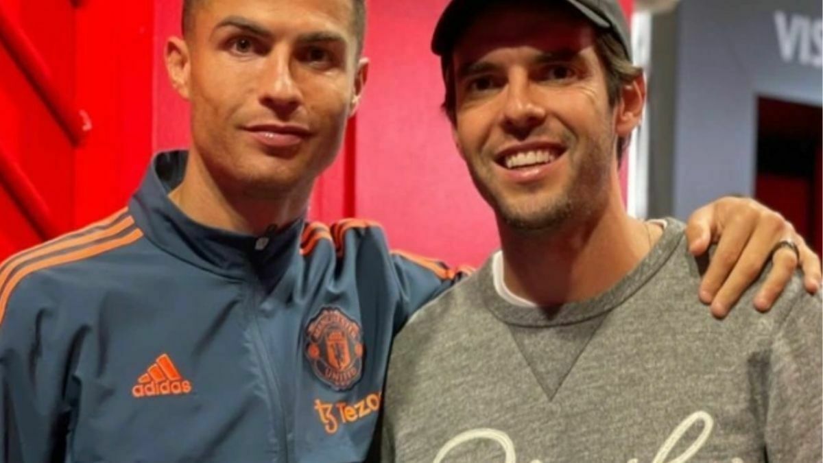 Ronaldo and Kaka meet at Old Trafford