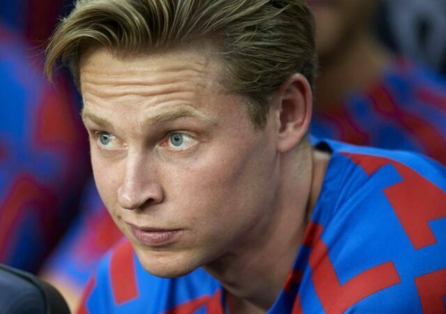 Frenkie De Jong is upset about his role at FC Barcelona