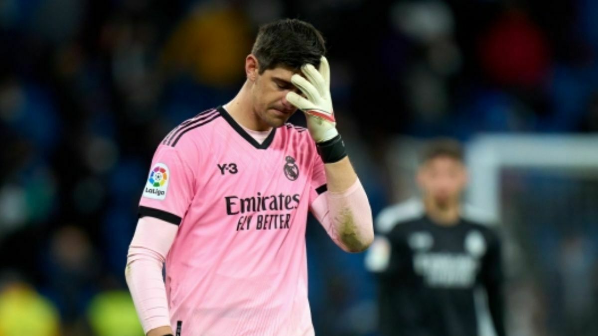 Thibaut Courtois to miss the El Clasico for an injury
