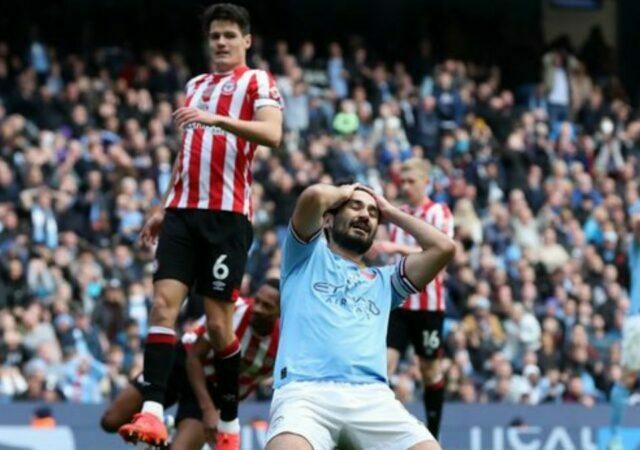 Fans in goes annoyed after Manchester City lose to Brentford