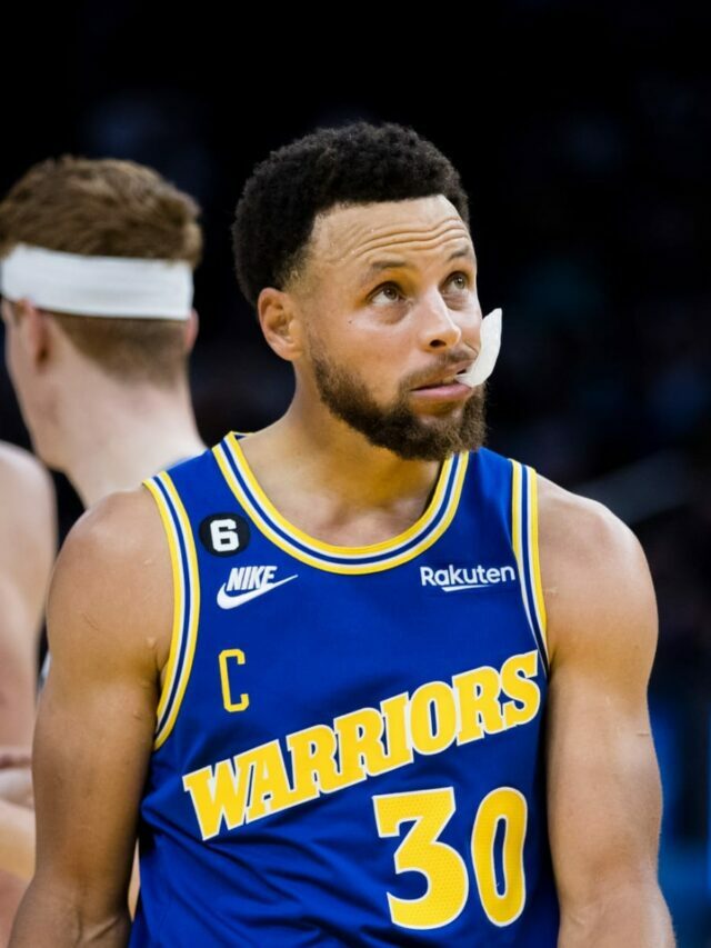 Steph Curry becomes second oldest NBA player to score 30 points and 15 ...