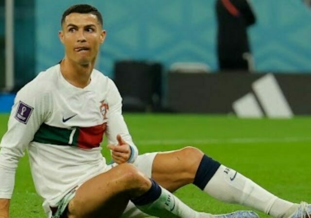 Ronaldo unhappy after being subbed off
