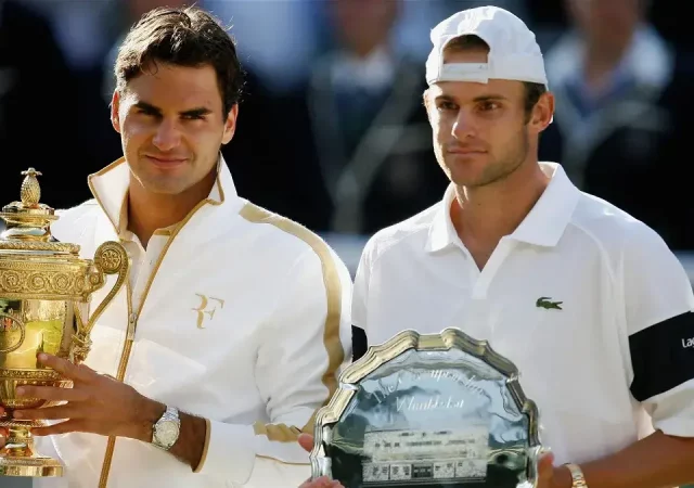 Roger Federer and Andy Roddick