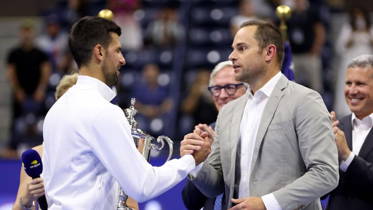 Novak Djokovic and Andy Roddick